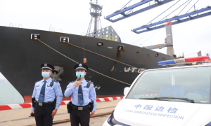 开门红！洋浦出入境边防检查站高效服务助力集装箱吞吐量创下历史同期最好水平