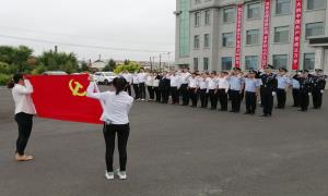 党旗领航稳边疆 构建深层治理格局