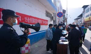 国家安全教育日 戍边民警在行动