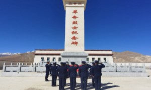 吉隆边境管理大队开展清明节祭奠革命先烈活动