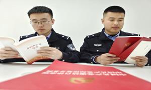 让“五四”精神在警营生根发芽