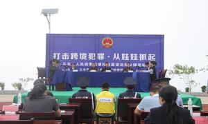 模拟法庭进校园 法治宣传润心声