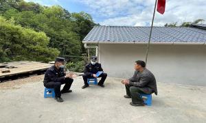 片马边境派出所开展防范网络电信诈骗宣传活动