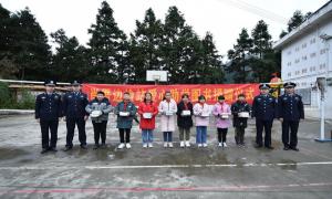肖厝出入境边防检查站宣传推介广西三江县农特文旅产品助力乡村振兴