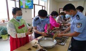 粽香暖人心 警民鱼水情