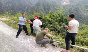 水管通了，群众笑了，关系更密了