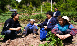 湖北利川：层级调处，把“调解桌”搬“家门口”