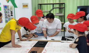 “复合型书屋”引领全民阅读