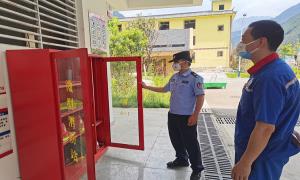 古登边境派出所为涉爆单位打好“预防针”全力做好二十大安保维稳工作