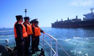 海上巡查 保口岸稳定