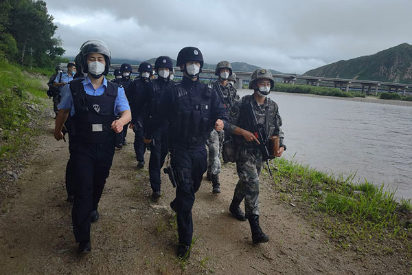 yanbian-1.jpg yanbian-1.jpg