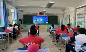 开学第一课 “警”彩纷呈