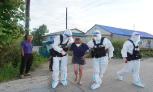阿尔兹海默症老人走失三天未归 民警出手助其团圆