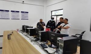石月亮边境派出所开展边境联防所走访交流