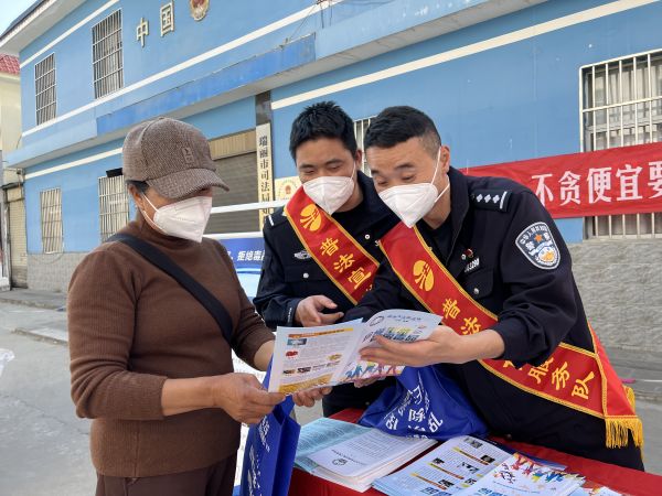 银井 普法宣传2.jpg