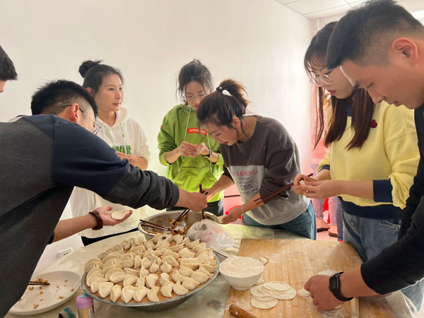 zhuxing5.jpg