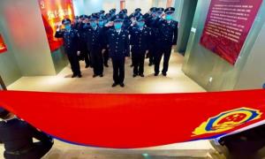 皇岗出入境边防检查站开展喜迎人民警察节系列庆祝活动