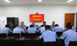 洛本卓边境派出所开展英烈故事分享会