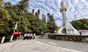 片马边境派出所开展“缅怀革命先烈 弘扬民族精神”烈士纪念日主题活动