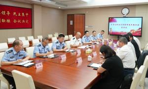 皇岗出入境边防检查站与香港跨境车辆协会开展座谈交流