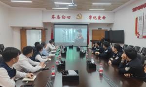皇岗出入境边防检查站基层队联合口岸单位开展主题党日活动