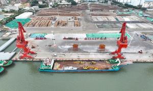 福建莆田：“海丝”枢纽港口出口忙