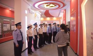 爱店出入境边防检查站：凝神铸魂强思想 奋进加压建新功