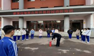 消防演练进校园 警校联动护平安