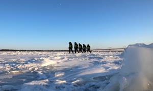 零下34℃，黑龙江黑河移民管理警察徒步巡边卫边疆！