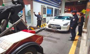 寒冬里，皇岗边检民警温暖民心的故事从未停息