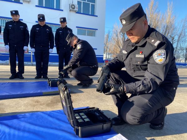 图片15.jpg 图片15.jpg