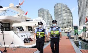 三亚出入境边防检查站便利化监管提升游艇通关效率