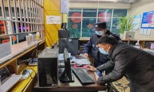 片马边境派出所“三项措施”做好辖区重点行业场所安全管理工作