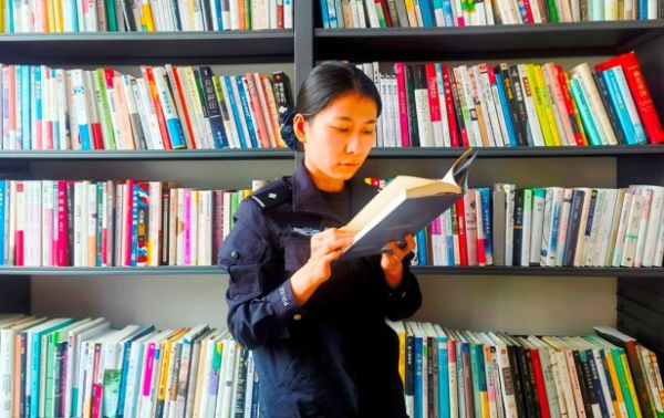 图片24.jpg 图片24.jpg