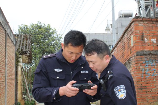 村民杜某现场指认1 (3).jpg