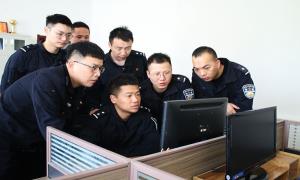 老爷庙出入境边防检站与驻地派出所开展执法办案交流学习活动