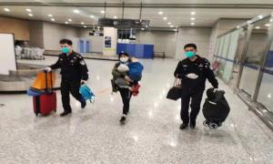 传承新时代雷锋精神 争当国门先锋岗