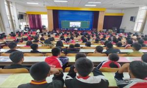 法润青春 守护未来