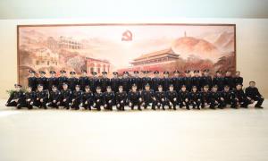 张家港出入境边防检查站走进上海中共一大会址参观见学