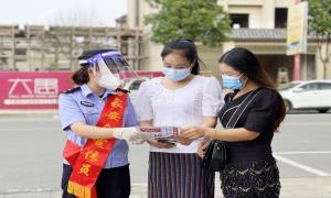 铿锵玫瑰 绽放警营 她们为陇川边管代“颜”！