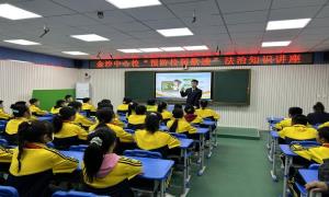 春风送暖 检爱同行 桦甸市人民检察院“法治进乡村校园”拉开序幕