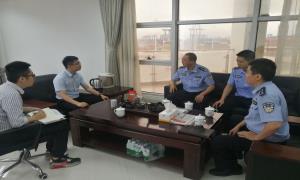 洋浦出入境边防检查站走访码头企业