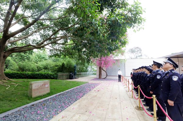 图片10.jpg 图片10.jpg