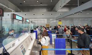 张家界出入境边防检查站高效保障至曼谷航线顺利复航