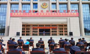 文艺巡演走进林芝边境管理支队开展慰问演出