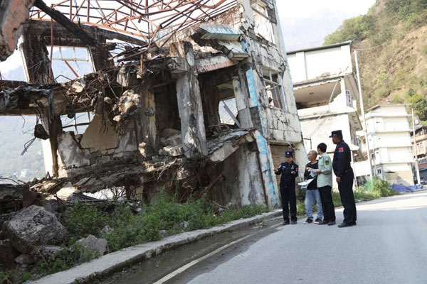 niela1.jpg niela1.jpg