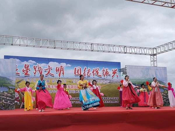 zhuxing3.jpg