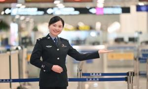 深圳机场出入境边防检查站民警诸婷婷获评全国公安机关成绩突出个人