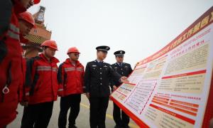 张家港出入境边防检查站推进主题教育理论学习走实走深走心