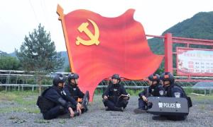 巡边路上的“红色小课堂”